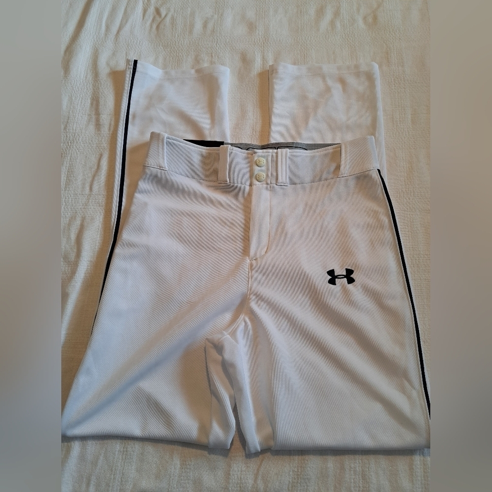 Under Armour men's size Small white baseball pants, NWT